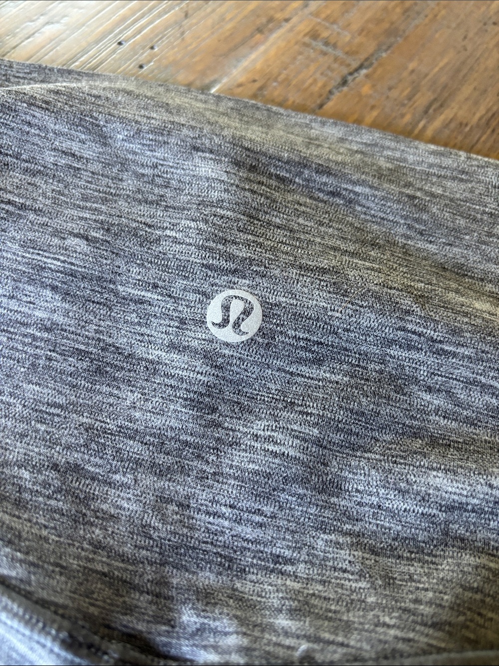 Lululemon size 4 gray 30” leggings - Picture 8 of 16